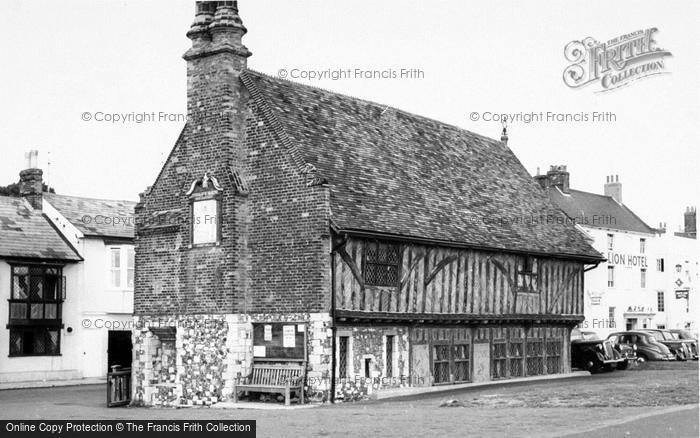 Photo of Aldeburgh, Moot Hall c.1965