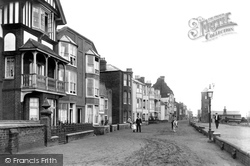 Parade 1909, Aldeburgh