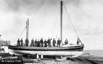 Aldeburgh, the Lifeboat 'City of Winchester' 1903