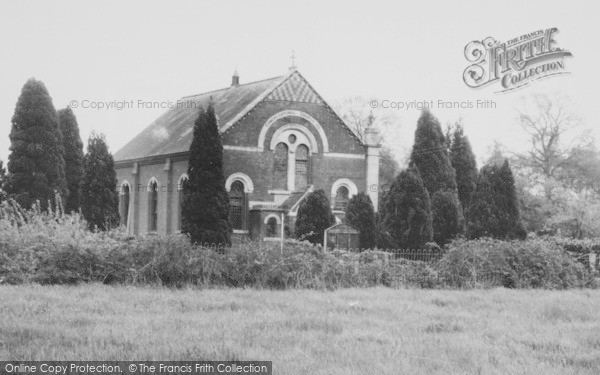 Photo of Alderholt, Congregational Church c.1960