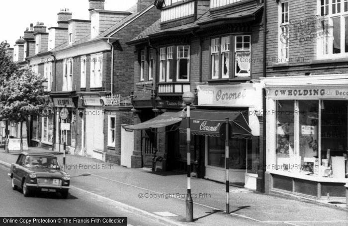 Photo of Alderley Edge, London Road c.1960