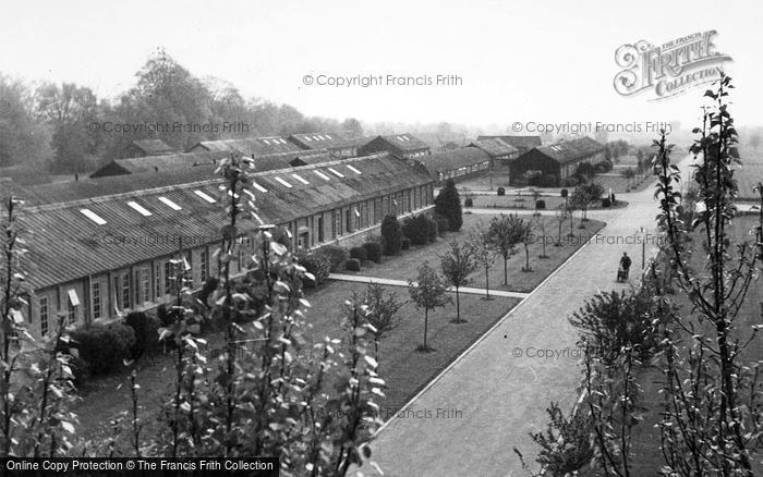 Photo of Aldershot, Connaught Hospital c.1955