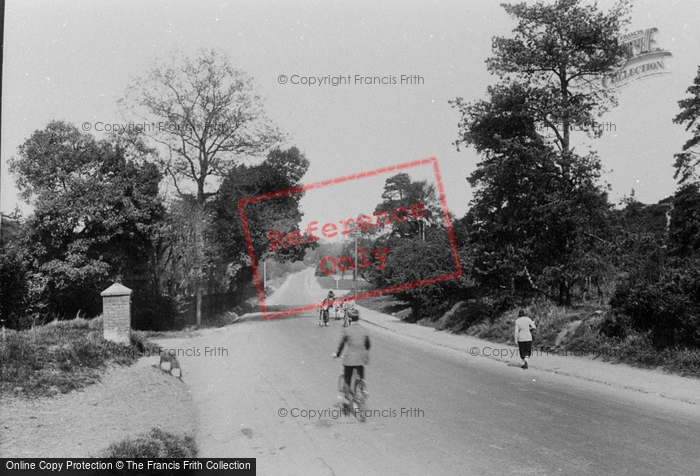 Photo of Aldershot, Farnborough Road, Near Cranmore Lane 1925