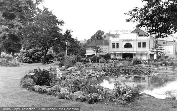 Photo of Aldershot, Manor Park c1955