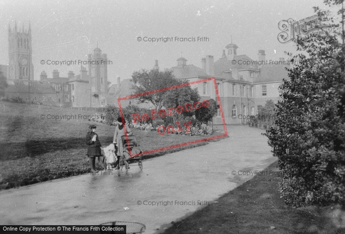 Photo of Aldershot, Pleasure Gardens 1918