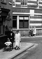 Pram, Victoria Road 1927, Aldershot