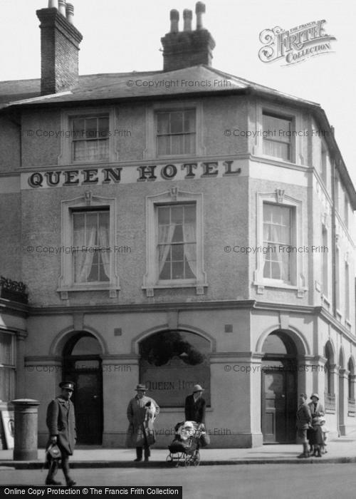 Photo of Aldershot, The Queen Hotel 1923