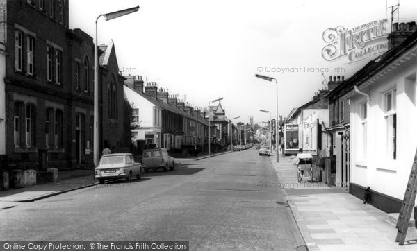 Photo of Aldershot, Victoria Road c1965