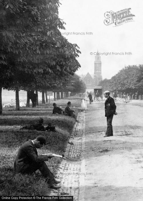 Photo of Aldershot, Wellington Avenue 1891