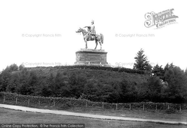 Photo of Aldershot, Wellington Monument 1891