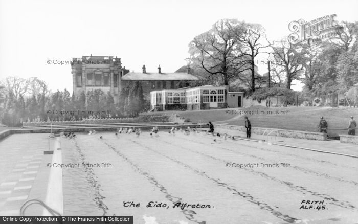 Photo of Alfreton, The Lido c.1965