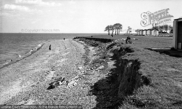 Photo of Allhallows, the Beach c1955