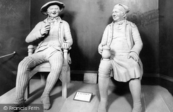 Statues Of Tam O'shanter And Souter Johnnie 1897, Alloway