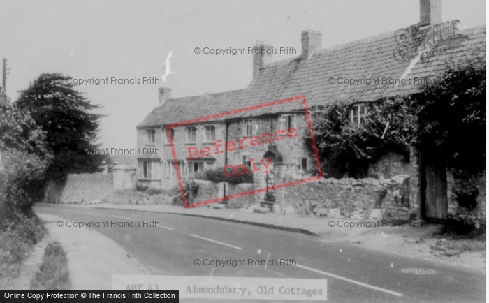 Photo of Almondsbury, Old Cottages c.1960