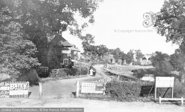 Photo of Alperton, Brent Cottage c.1888