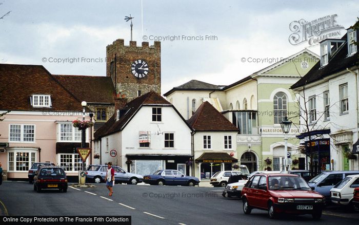 Photo of Alresford, Broad Street And St John's Church c.1990