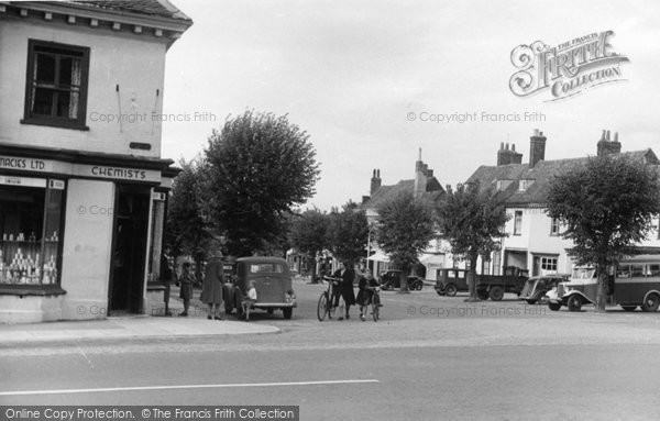 Photo of Alresford, Broad Street c.1950