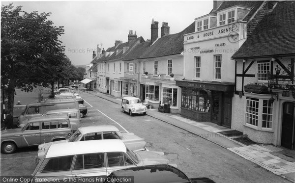 Photo of Alresford, Broad Street c.1965