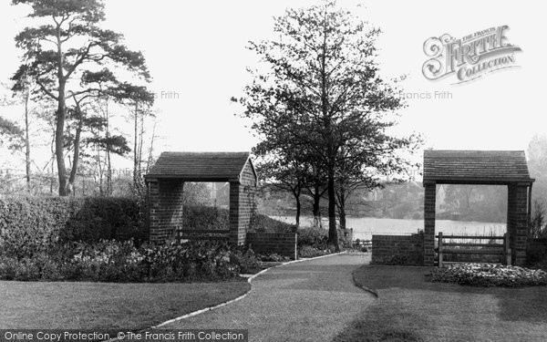 Photo of Alsager, Coronation Gardens c.1960