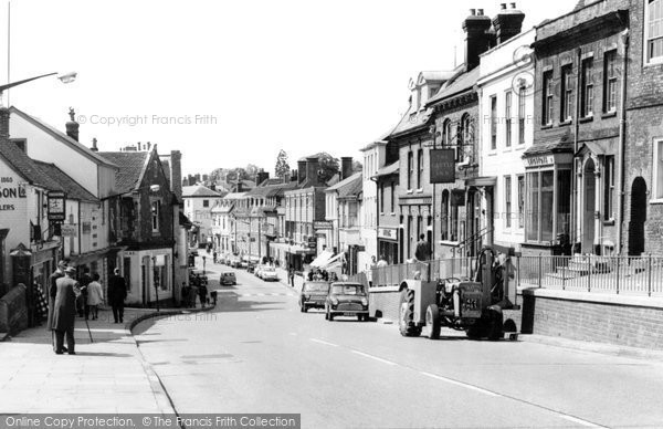Photo of Alton, Crown Hill c.1960