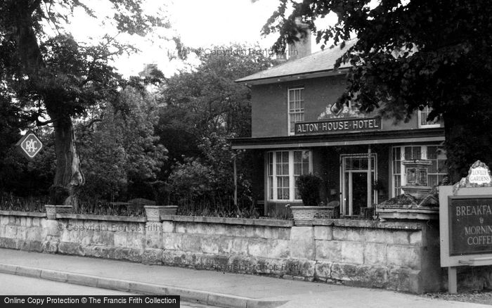 Photo of Alton, The Alton House Hotel 1928