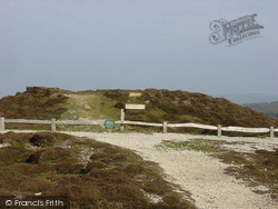 Headon Warren Burial Mound 2005, Alum Bay