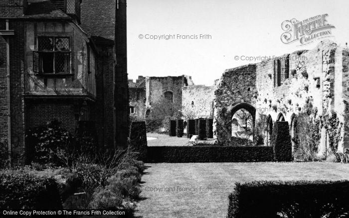 Photo of Amberley, Castle 1949
