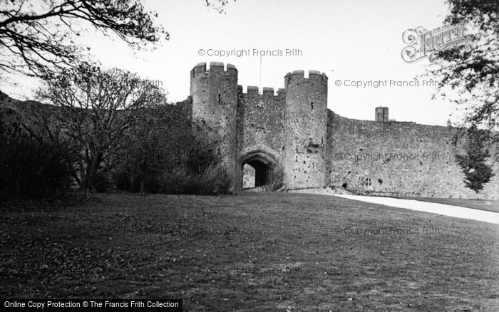 Photo of Amberley, Castle Gatehouse 1950