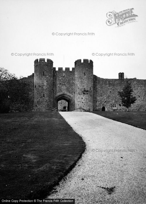 Photo of Amberley, Castle, The Gatehouse 1950