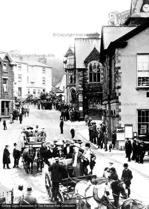 Photo of Ambleside, Carriages 1912