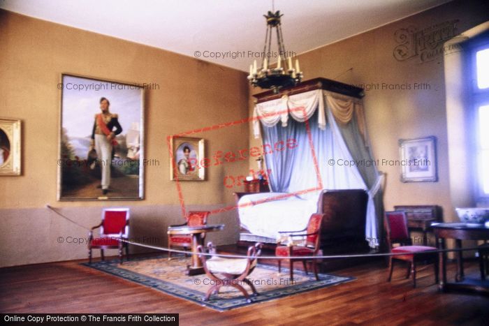 Photo of Amboise, Chateau D'Amboise, Kings Bedroom c.1985