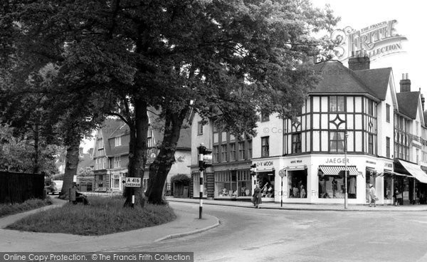Photo of Amersham, Chesham Road c.1955