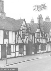 The King's Arms Hotel c.1965, Amersham
