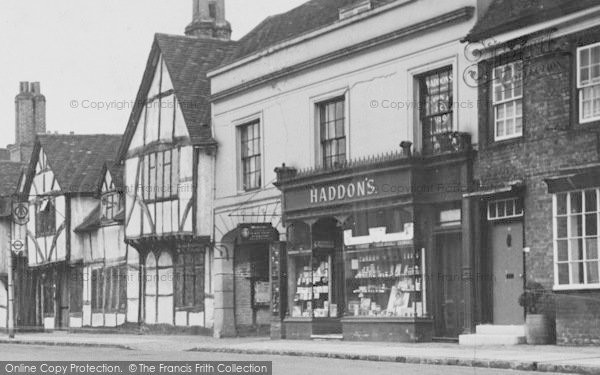 Photo of Amersham, The Kings Arms And Haddon's c.1950