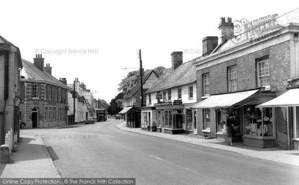 Photo of Amesbury, High Street c.1965