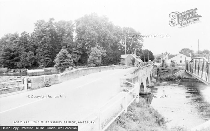 Photo of Amesbury, The Queensbury Bridge c.1955