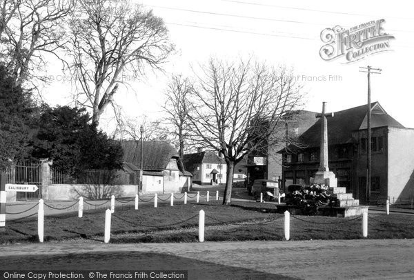 Photo of Amesbury, War Memorial c.1950