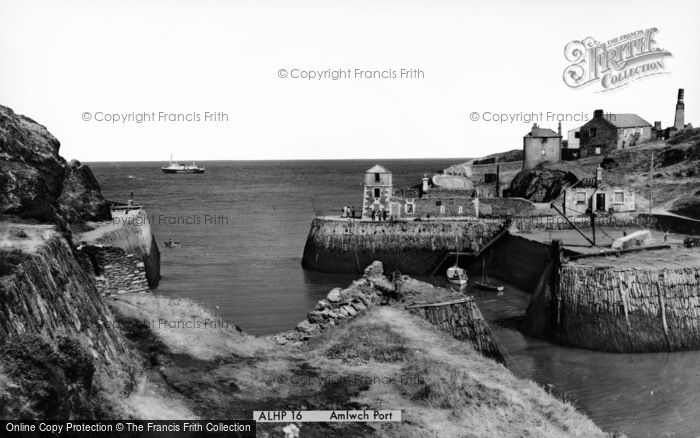 Photo of Amlwch, Port c.1960