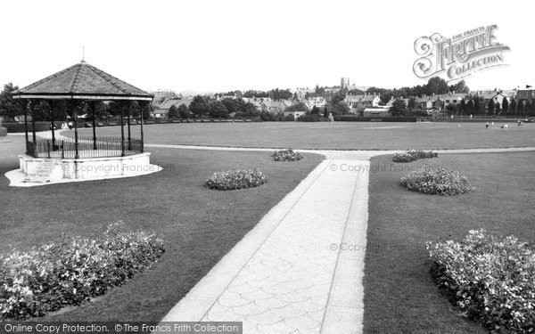 Photo of Ammanford, Ammanford Park c1960