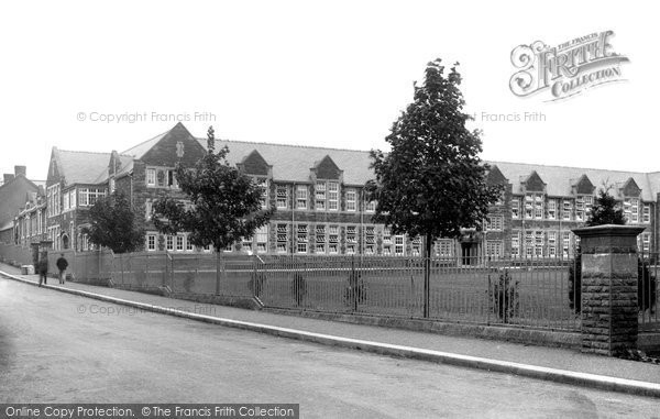Photo of Ammanford, County School 1936