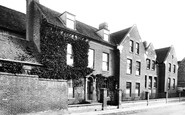 Andover, Grammar School, Church Close 1906