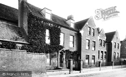 Andover, Grammar School, Church Close 1906