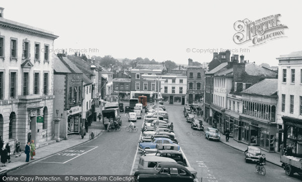 Photo of Andover, High Street c.1960