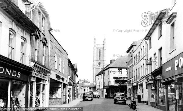 Photo of Andover, High Street c.1960