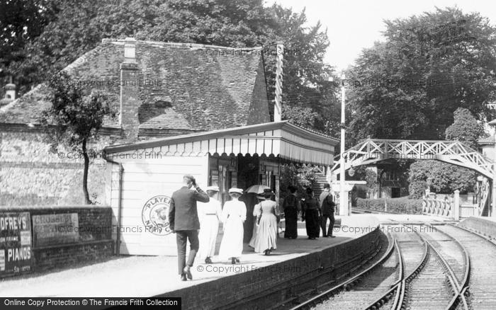 Photo of Andover, Platform, Town Station 1908