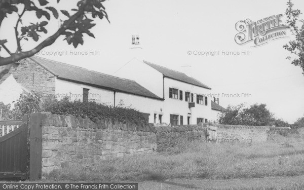 Photo of Annfield Plain, The Three Horse Shoes c.1955
