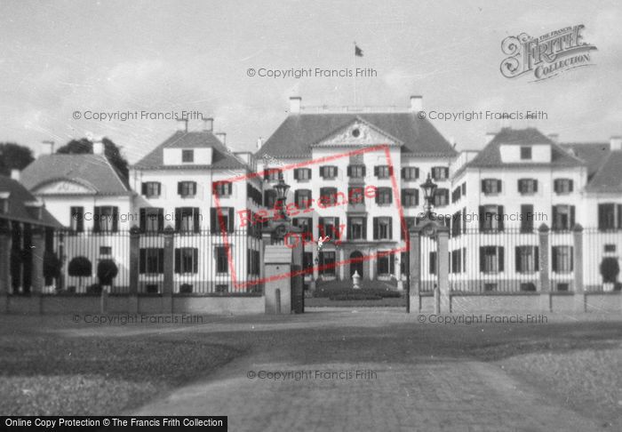Photo of Apeldoorn, Het Loo Palace 1933