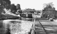 Apperley Bridge photo