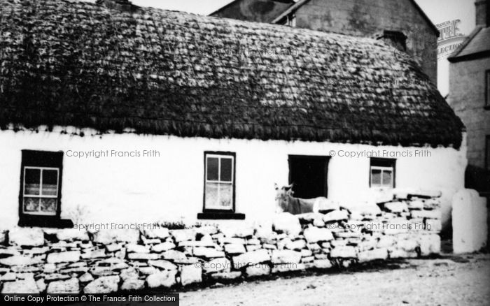 Photo of Aran Islands, Inishmore, Aran School 1937