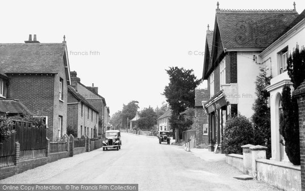 Photo of Ardingly, the Village c1950